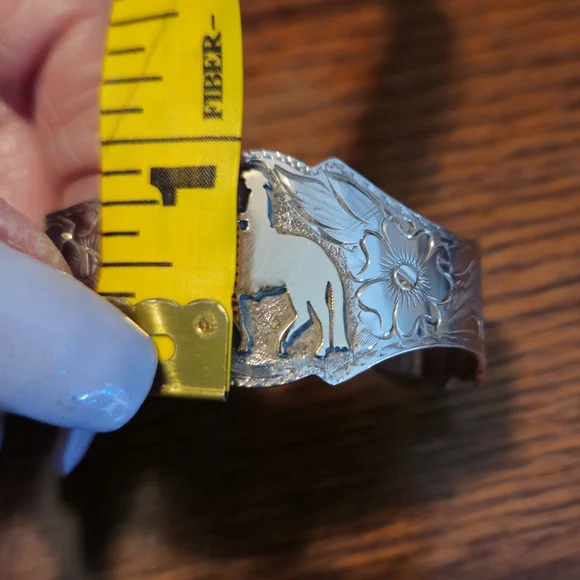 Engraved Sterling and Gold Western Pleasure Horse Cuff Bracelet - Picture 3 of 8